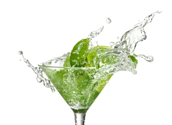 Bicchiere Mojito Fresco Con Spruzzi Sfondo Bianco — Foto Stock