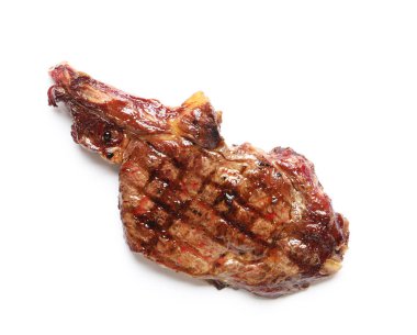 Beyaz zemin üzerine lezzetli ızgara biftek