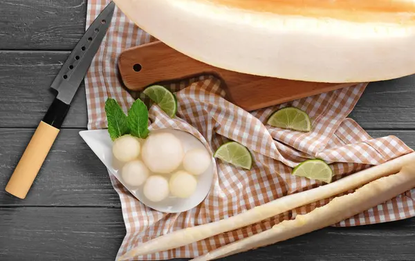 Composition Melon Delicious Balls Wooden Table — Stock Photo, Image