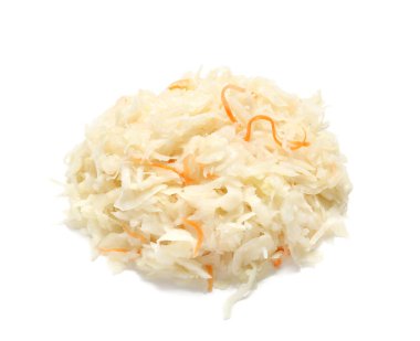 Beyaz zemin üzerine lezzetli lahana turşusu