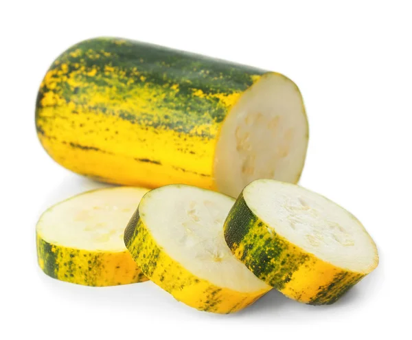 Zucchine Fresche Tagliate Fette Sfondo Bianco — Foto Stock