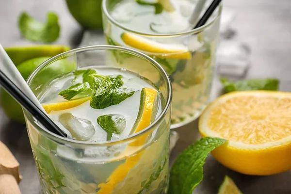 Verre Mojito Frais Gros Plan — Photo