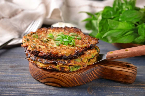 Wooden Board Zucchini Pancakes Table — Stock Photo, Image