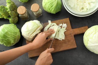 Kadın kesme taze lahana