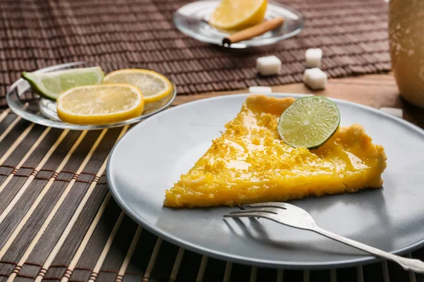 Plate Piece Delicious Lemon Pie Table Closeup — Stock Photo, Image