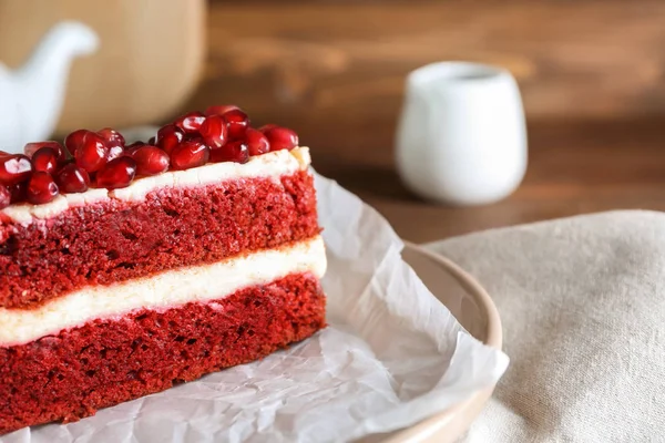 Piece Delicious Pomegranate Cake Plate Closeup — Stock Photo, Image