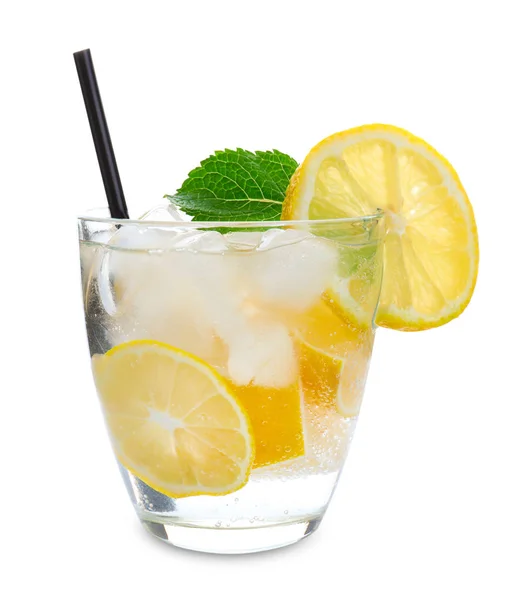 Szklanka Świeżej Lemoniady Białym Tle — Zdjęcie stockowe