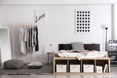 Büyük konforlu oda iç