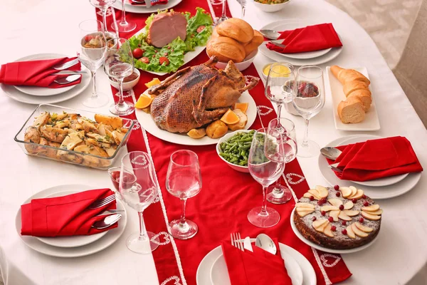 Table Set Christmas Dinner — Stock Photo, Image