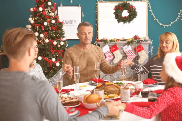 Happy Family Praying Having Christmas Dinner Home — Stock Photo, Image