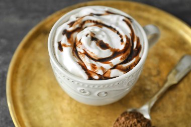 Tepsi, closeup leziz kakao fincan