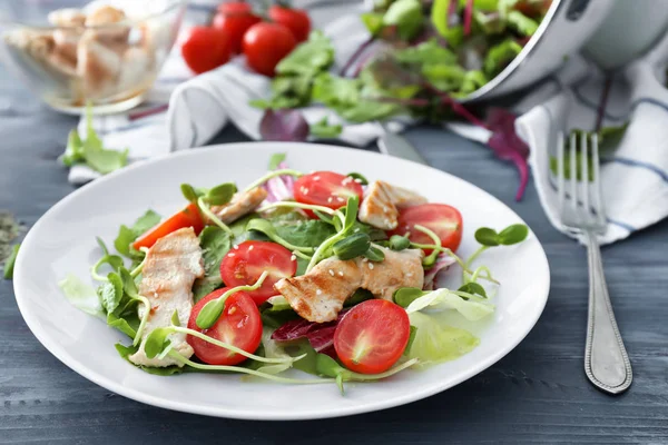 Plate Tasty Chicken Salad Wooden Table — Stock Photo, Image