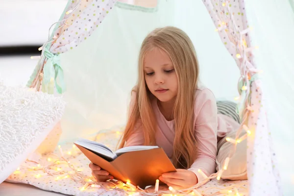 Cute Little Girl Reading Book Hovel Home — Stock Photo, Image