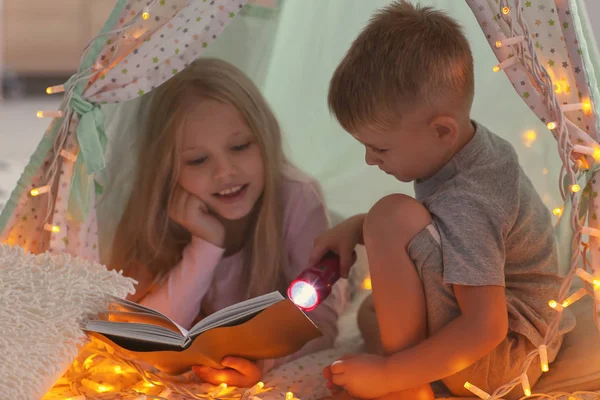 Cute Little Children Reading Book Hovel Home — Stock Photo, Image