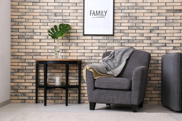 Vase Tropical Leaf Table Brick Wall Living Room — Stock Photo, Image