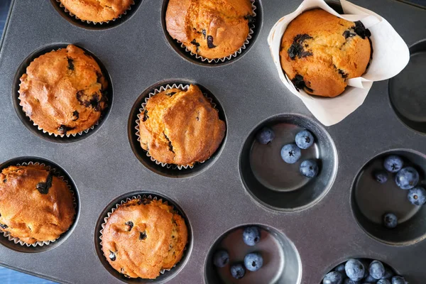 Baking Tin Muffins Blueberry — Stock Photo, Image
