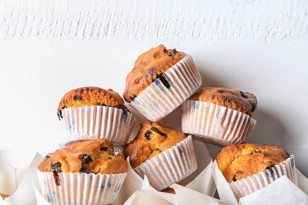 Leckere Blaubeer Muffins Auf Hellem Hintergrund — Stockfoto
