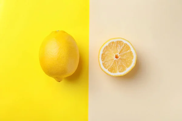 Ripe Lemon Slice Color Background — Stock Photo, Image