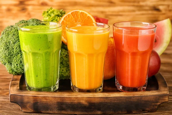 Glasses Tasty Smoothies Ingredients Wooden Board — Stock Photo, Image
