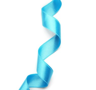 Beyaz arkaplanda mavi kurdele