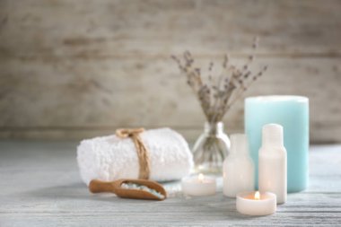 Masa lambası güzel spa kompozisyonu
