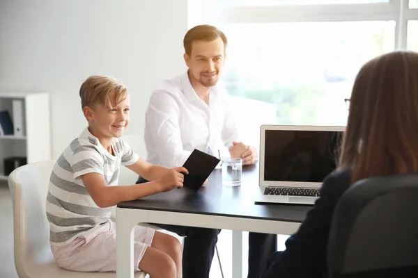 Young Man His Son Meeting Headmistress School — Stock Photo, Image