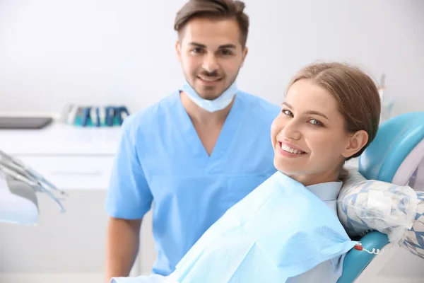 Dentist Examining Patient Teeth Clinic — Stock Photo, Image