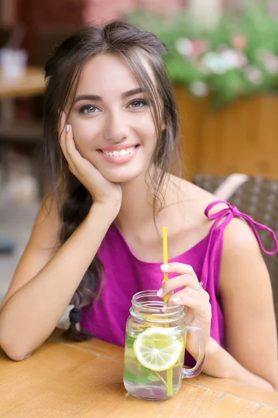 Young Woman Drinking Fresh Lemonade Cafe — Stock Photo, Image