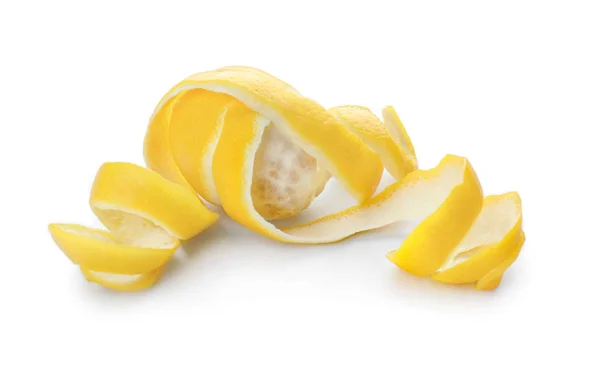 Beyaz Zemin Üzerine Soyulmuş Olgun Limon — Stok fotoğraf