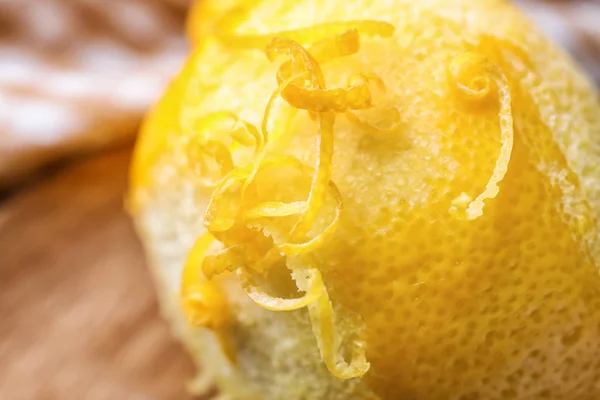 Fresh Lemon Zest Closeup — Stock Photo, Image