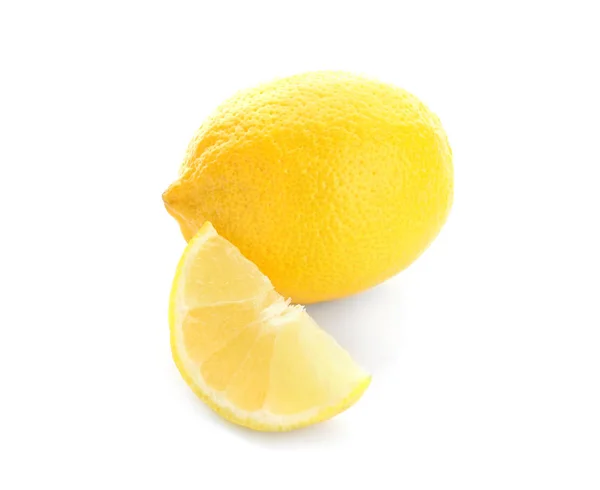 Зрізати Лимон Скибочки Білому Тлі — стокове фото