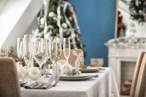 Table Servie Pour Dîner Noël Dans Salon — Photo