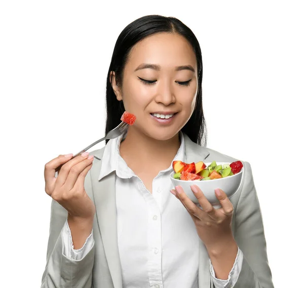 Aziatische Vrouw Met Gezond Fruitsalade Witte Achtergrond — Stockfoto