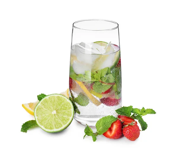 Glas Frische Erdbeer Limonade Auf Weißem Hintergrund — Stockfoto