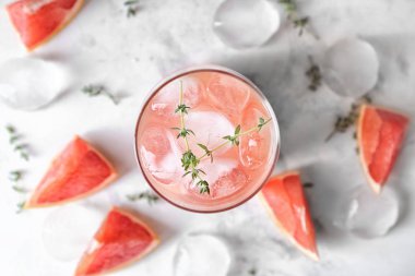 Greyfurt limonata masada, üstten görünüm yenileme cam