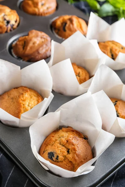 Muffins Mirtilo Saborosos Assadeira — Fotografia de Stock