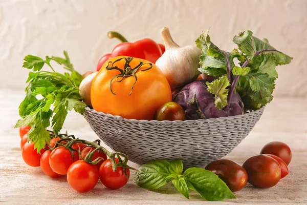 Wicker Bowl Various Fresh Vegetables Table — Stock Photo, Image