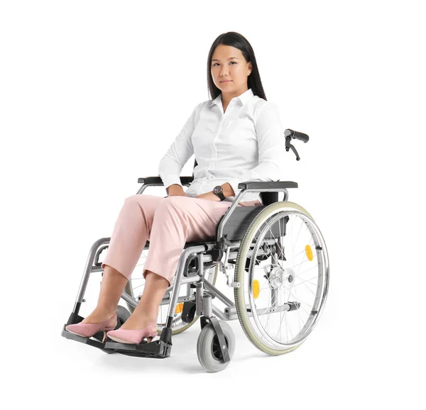 白色背景的亚洲妇女在轮椅上 — 图库照片