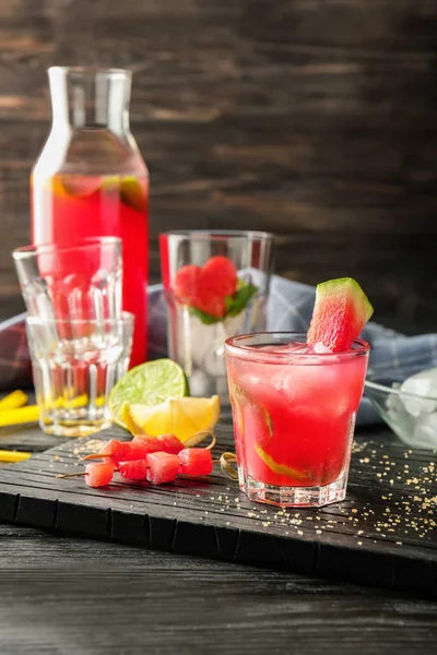 Copo Limonada Melancia Fresca Tábua Madeira — Fotografia de Stock