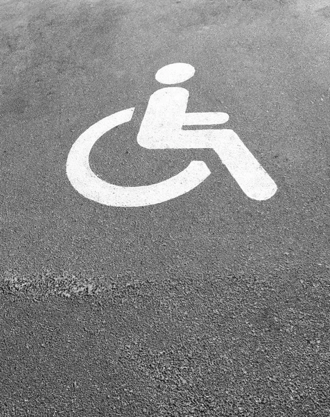 Estacionamento Marcado Para Pessoas Com Deficiência Mobilidade — Fotografia de Stock