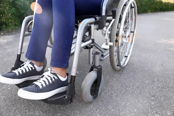 Young Woman Wheelchair Outdoors Closeup — Stock Photo, Image