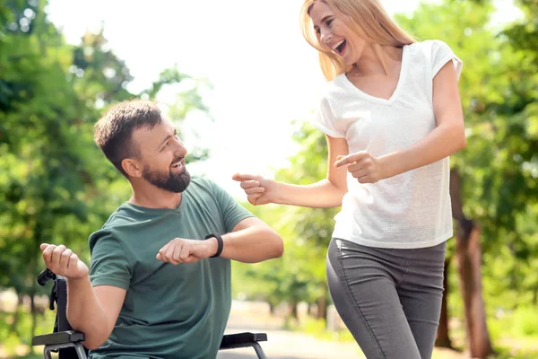 Man Wheelchair Beautiful Woman Dancing Outdoors — Stock Photo, Image