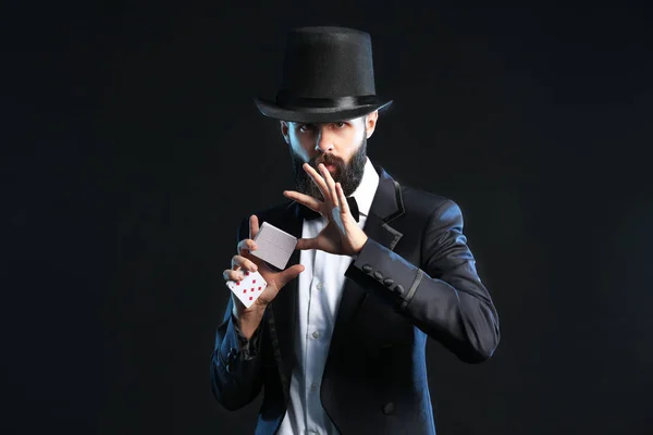 Magician Showing Tricks Cards Dark Background — Stock Photo, Image