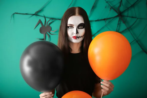 Beautiful Woman Dressed Halloween Balloons Standing Decorated Wall — Stock Photo, Image