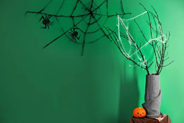 Decoraciones Creativas Para Fiesta Halloween Cerca Pared Color — Foto de Stock