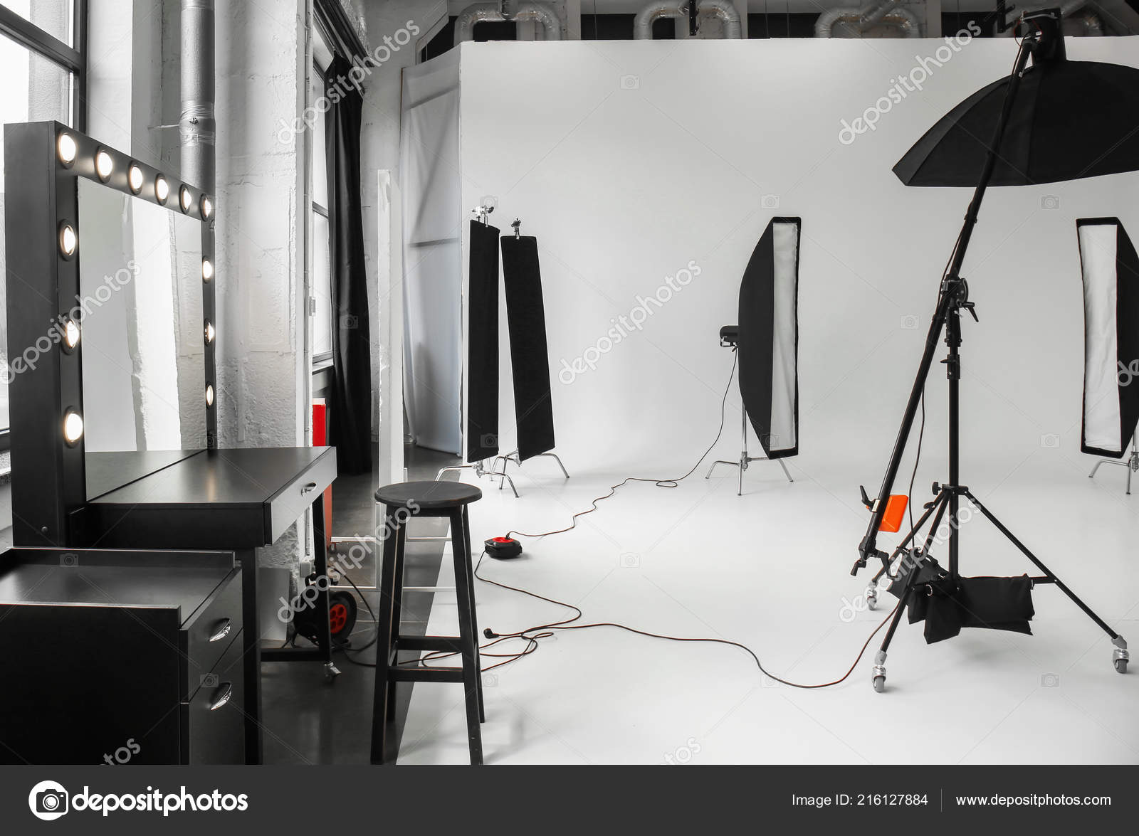 Professional Photography Studio Equipment