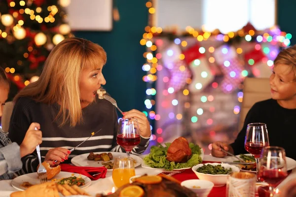 Happy Family Having Christmas Dinner Home — Stock Photo, Image