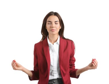 Güzel iş kadını beyaz arka plan üzerinde meditasyon