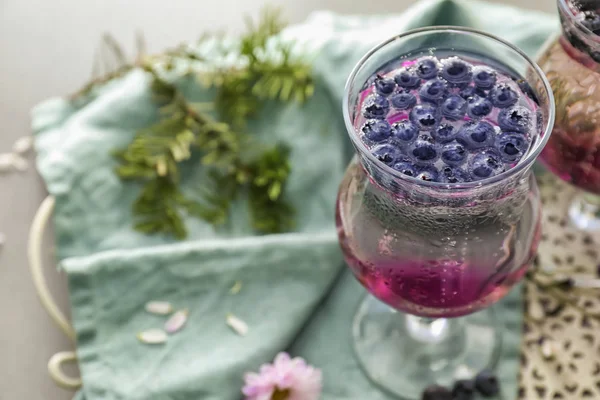 Glass Delicious Summer Cocktail Vintage Tray — Stock Photo, Image