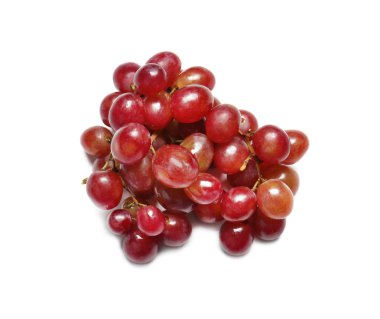 Beyaz arka planda taze üzümler